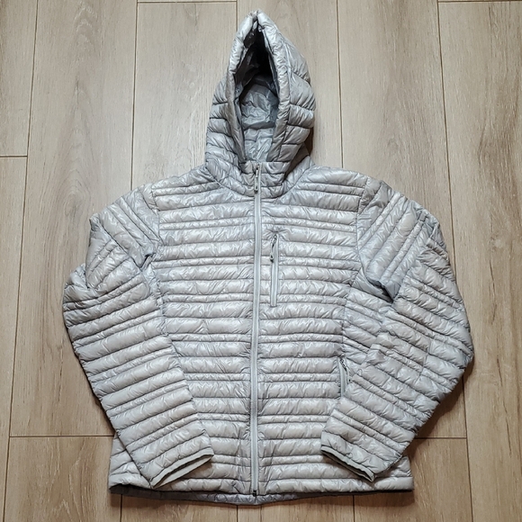 Patagonia Super Light Puffer Down Jacket Coat Size M - Picture 1 of 11
